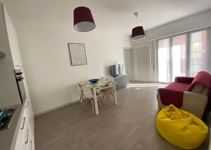 Gianluca Apartments 7A